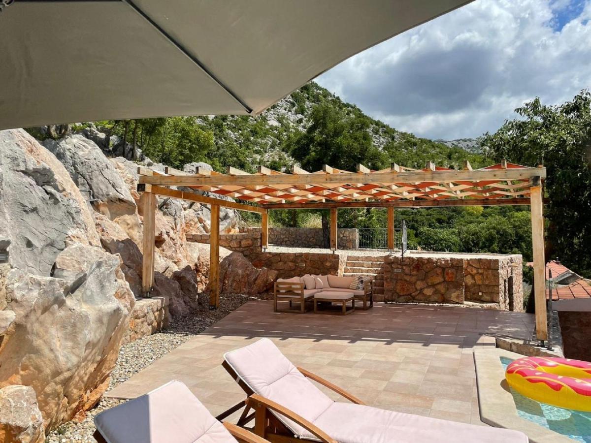 Lovely Holiday Home In Starigrad Екстериор снимка